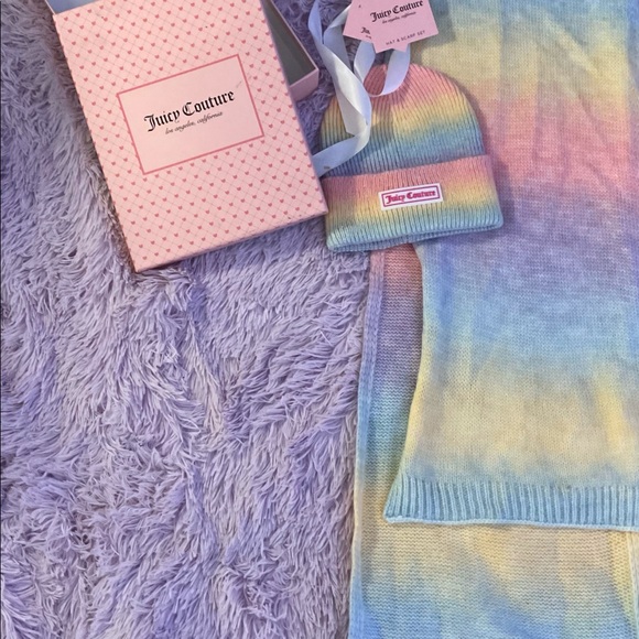 *BNWT* JUICY COUTURE HAT AND SCARF BOX SET - Picture 11 of 16